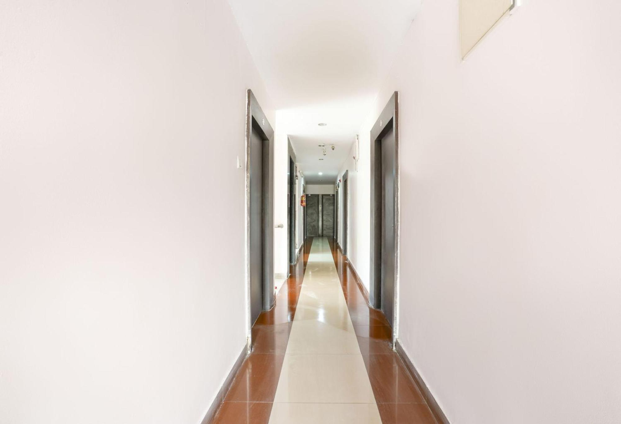 Spot On Sunshine Inn Hyderabad Exterior photo